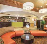 La Quinta Inn & Suites by Wyndham Bentonville hotel detail image 4