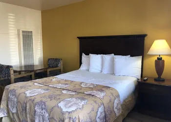 Blue Seal Inn hotel thumbnail 5