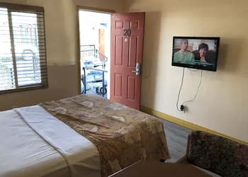 Blue Seal Inn hotel thumbnail 6