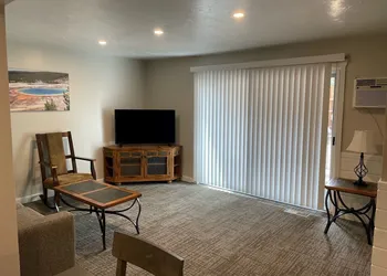 Pony Express Motel hotel thumbnail 2