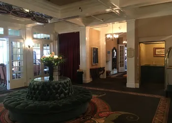 Columbia Gorge Hotel and Spa hotel thumbnail 2