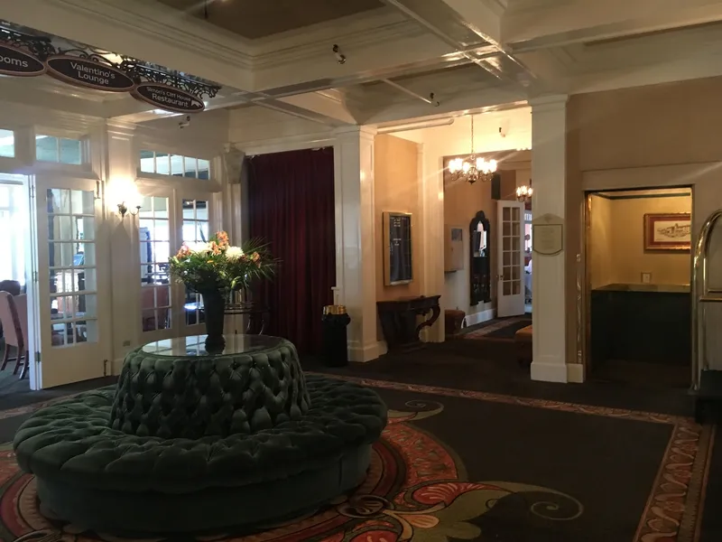 Columbia Gorge Hotel and Spa hotel detail image 2