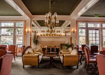 Columbia Gorge Hotel and Spa hotel thumbnail 4