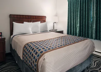 Astoria Rivershore Motel hotel thumbnail 5