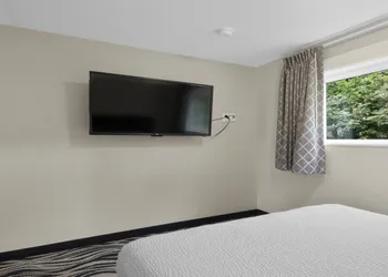 Astoria Rivershore Motel hotel thumbnail 8