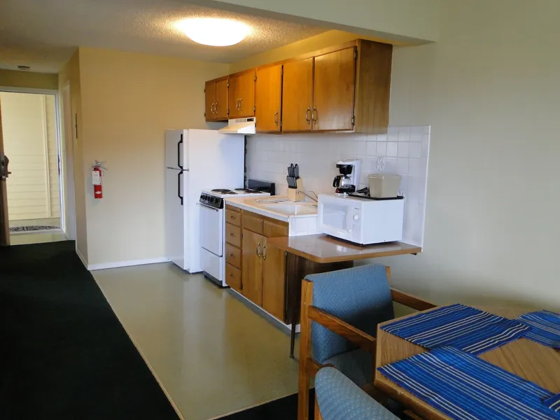 Ocean Shores Inn & Suites hotel detail image 6