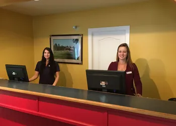 Rocky Crest Golf Resort hotel thumbnail 4