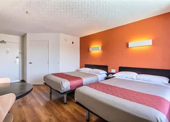 Motel 6 Gilroy, CA hotel thumbnail 5