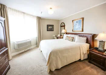 The Historic Summit Inn hotel thumbnail 5