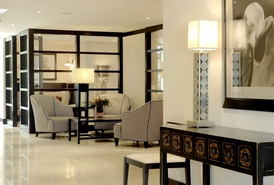 The Shaw Club Hotel hotel detail image 2