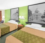 Super 8 by Wyndham Mobile hotel detail image 5