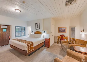 The Historic Taos Inn hotel thumbnail 3