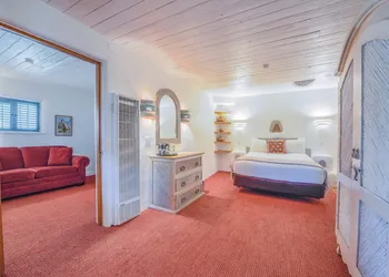 The Historic Taos Inn hotel thumbnail 8