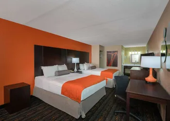 Howard Johnson by Wyndham Pigeon Forge hotel thumbnail 4