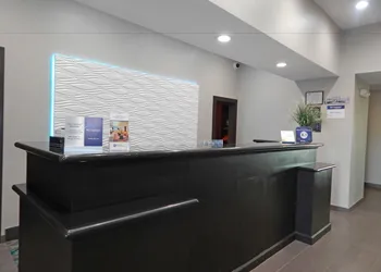 Ramada by Wyndham Burkburnett / Wichita Falls hotel thumbnail 3