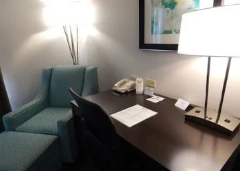 Ramada by Wyndham Burkburnett / Wichita Falls hotel thumbnail 7