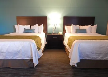 Ramada by Wyndham Burkburnett / Wichita Falls hotel thumbnail 8