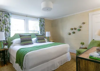 Whitehall hotel thumbnail 6