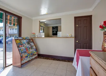 Abby's Anaheimer Inn hotel thumbnail 2
