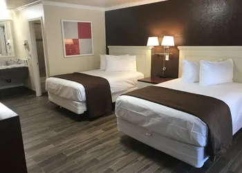 Abby's Anaheimer Inn hotel thumbnail 3