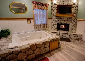 Cathy's Cottages hotel thumbnail 4