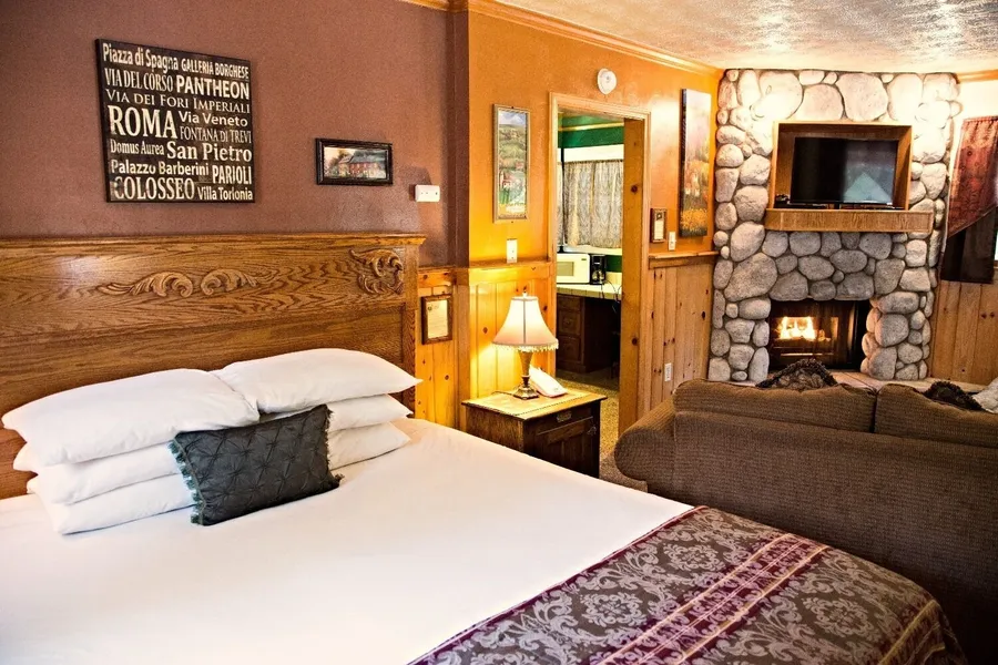 Cathy's Cottages hotel detail image 6