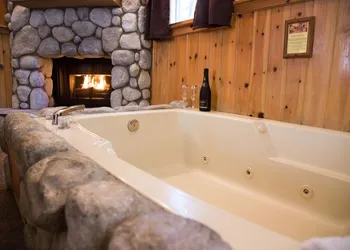 Cathy's Cottages hotel thumbnail 7