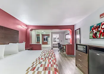 Red Roof Inn Dallas - Mesquite/ Fair Park NE hotel thumbnail 5