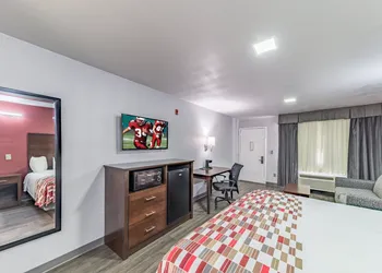 Red Roof Inn Dallas - Mesquite/ Fair Park NE hotel thumbnail 8