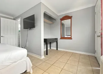 iCheckINN Motel hotel thumbnail 7