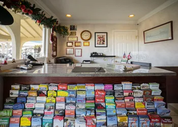 Travelers Inn hotel thumbnail 4