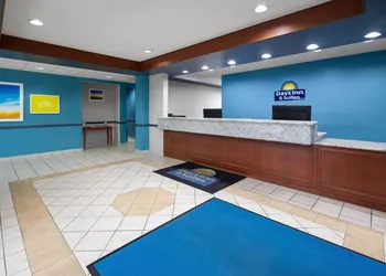 Days Inn & Suites by Wyndham Seaford hotel thumbnail 5