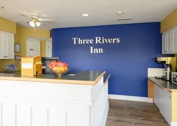 Three Rivers Inn hotel thumbnail 2