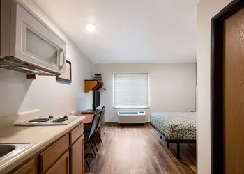 WoodSpring Suites Greenville Central I-85 hotel thumbnail 7