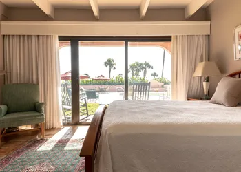 The Inn at Cocoa Beach hotel thumbnail 8