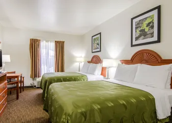 Quality Inn Junction City - Near Fort Riley hotel thumbnail 8