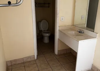 Loyalty Inn Charlotte Airport hotel thumbnail 8