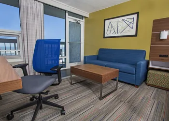 Holiday Inn Express Nags Head Oceanfront by IHG hotel thumbnail 4