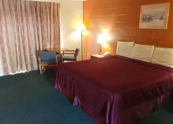 Relax Inn of Yreka hotel thumbnail 7