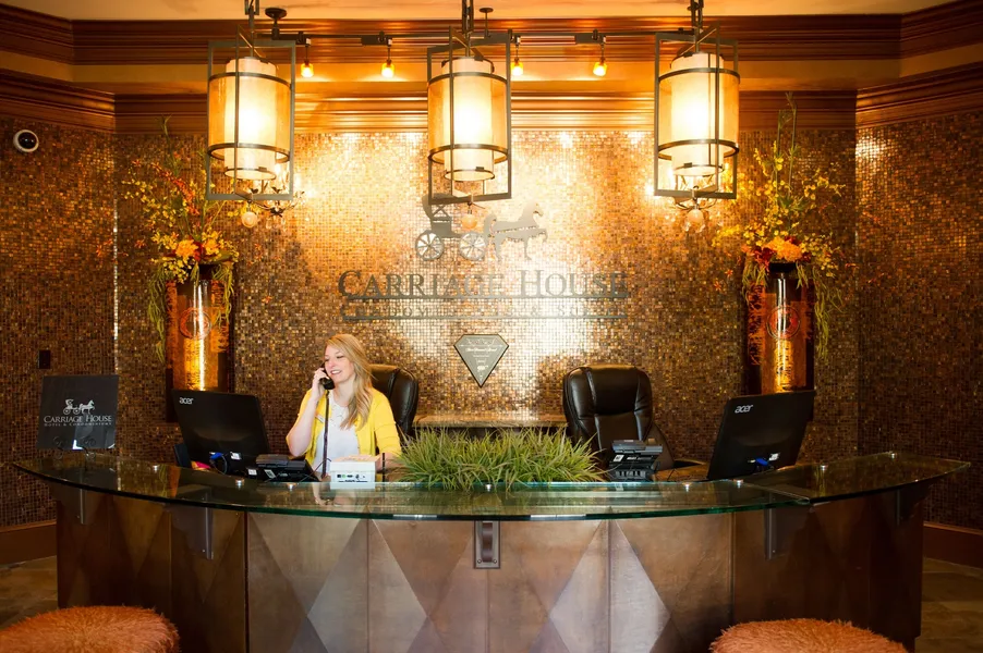 Carriage House Hotel hotel detail image 2