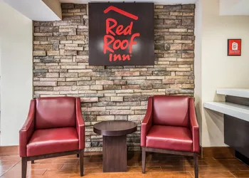 Red Roof Inn Caryville hotel thumbnail 3