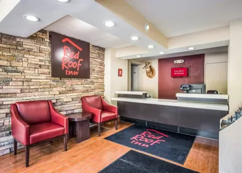 Red Roof Inn Caryville hotel thumbnail 4