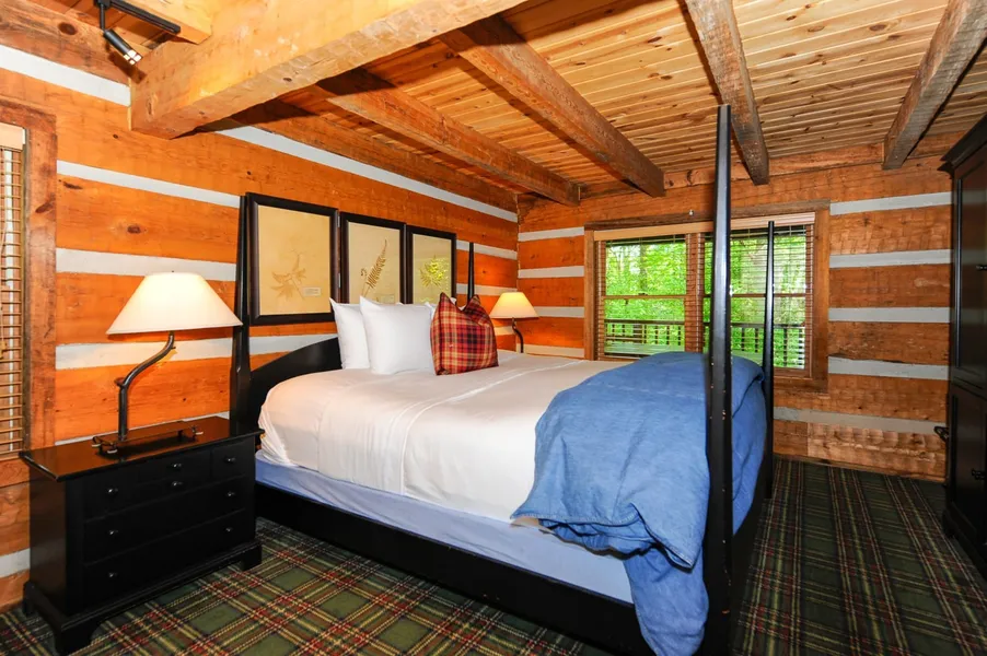 Dancing Bear Lodge hotel detail image 2