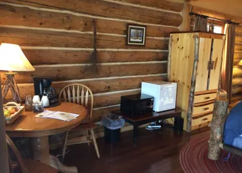 Dancing Bear Lodge hotel thumbnail 4