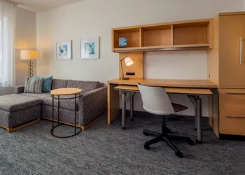 TownePlace Suites by Marriott Frederick hotel thumbnail 6