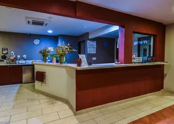 Chariot Inn Glendale - Pasadena hotel thumbnail 2