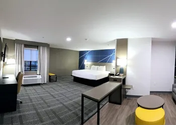 Comfort Inn & Suites Savannah Airport hotel thumbnail 6