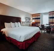 Lamplighter Inn & Suites - North hotel detail image 4
