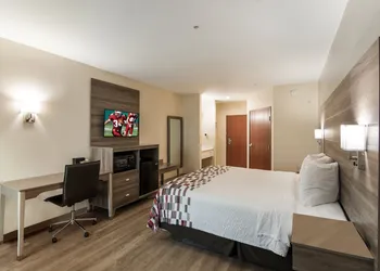 Red Roof Inn Panama City hotel thumbnail 7