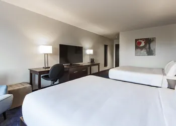 Imperia Hotel and Suites hotel thumbnail 7